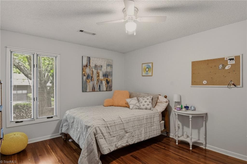 Stick/Site Built at 228 Barrington Place, Winston-Salem NC 27104, Winston-Salem, photo 22 of 31