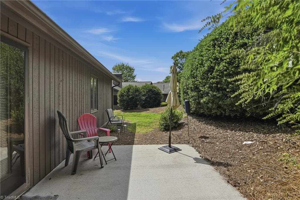 Stick/Site Built at 228 Barrington Place, Winston-Salem NC 27104, Winston-Salem, photo 30 of 31