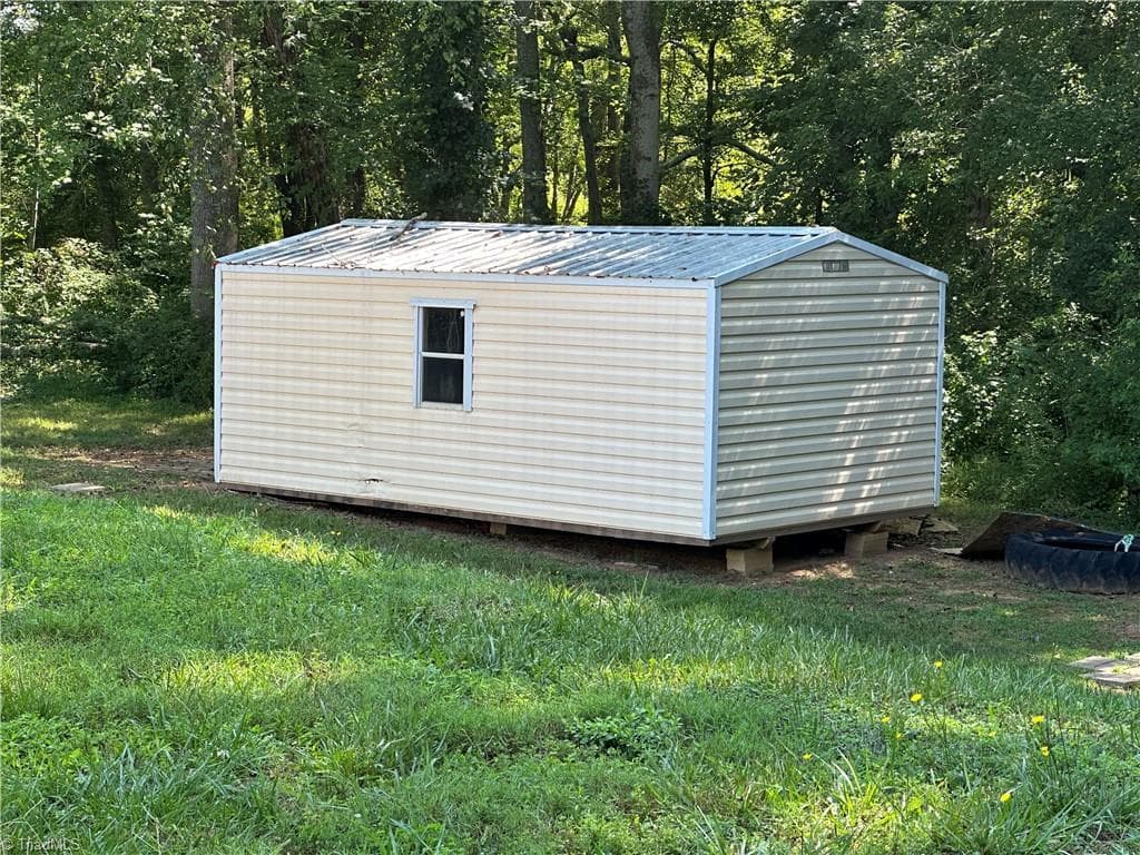 Stick/Site Built at 111 Dundee Court, Maiden NC 28650, Maiden, photo 31 of 40