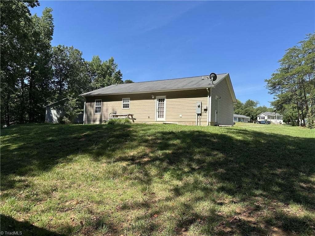 Stick/Site Built at 111 Dundee Court, Maiden NC 28650, Maiden, photo 4 of 40