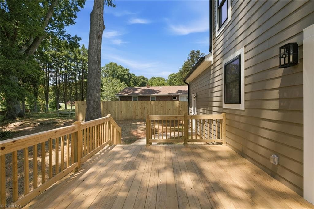 Stick/Site Built at 4814 Selwyn Drive, Winston-Salem NC 27104, Winston-Salem, photo 42 of 45