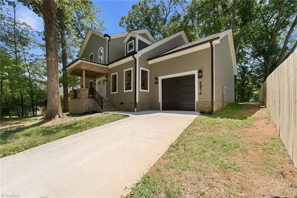 Stick/Site Built at 4814 Selwyn Drive, Winston-Salem NC 27104, Winston-Salem, photo 4 of 45