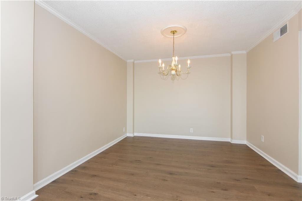 Stick/Site Built at 1101 N Elm Street # 805, Greensboro NC 27401, photo 14 of 40