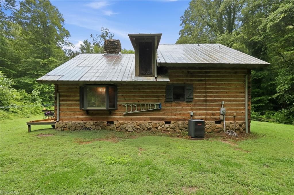 Stick/Site Built at 3439 NC Highway 89 E, Walnut Cove NC 27052, Walnut Cove, photo 32 of 35