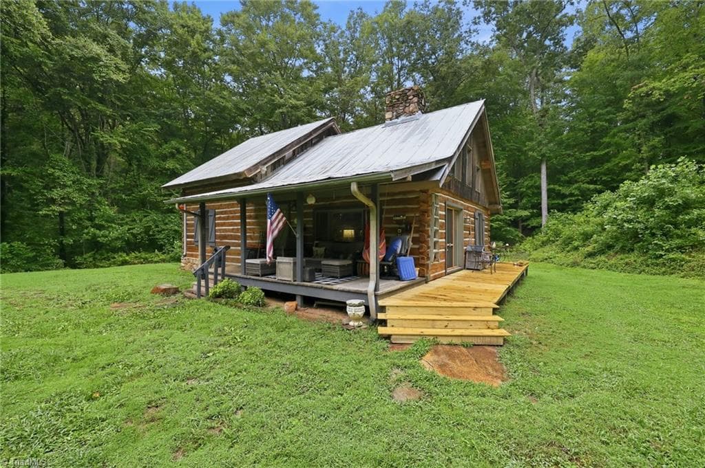 Stick/Site Built at 3439 NC Highway 89 E, Walnut Cove NC 27052, Walnut Cove, photo 5 of 35