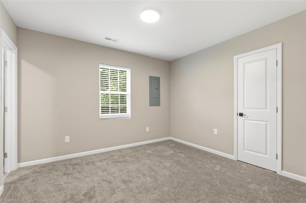 Stick/Site Built at 343 Westgate Court, Lexington NC 27295, photo 13 of 30