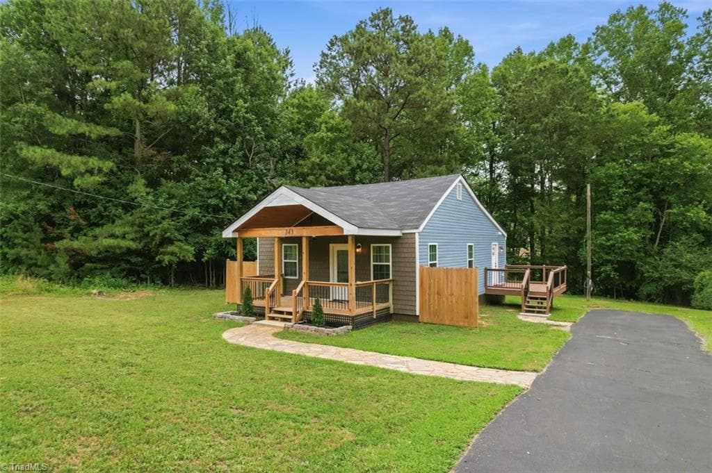 343 Westgate Court, Lexington NC 27295