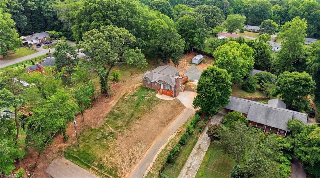 Stick/Site Built at 235 Quail Drive, Winston-Salem NC 27105, Winston-Salem, photo 32 of 36