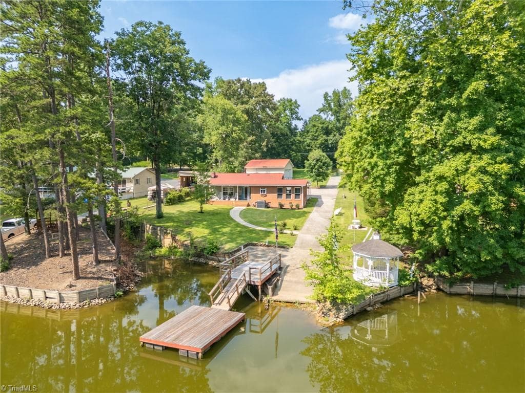 578 Riverview Road, Lexington NC 27292