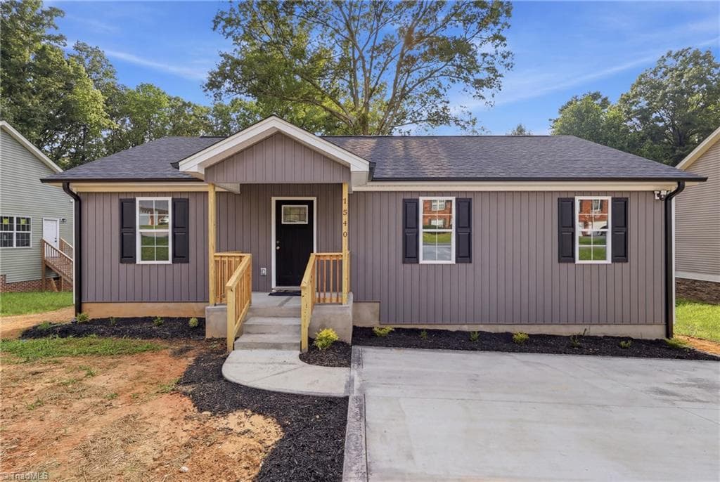 1540 Reynolds Forest Drive, Winston-Salem NC 27107