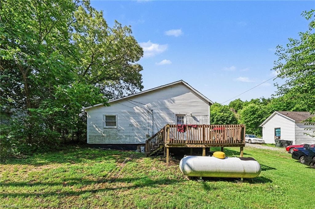 Stick/Site Built at 1109 N Park Avenue, Burlington NC 27217, Burlington, photo 5 of 12