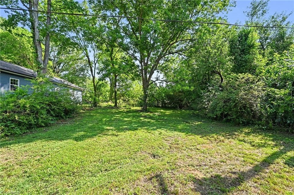 Stick/Site Built at 1119 N Park Avenue, Burlington NC 27217, Burlington, photo 10 of 12
