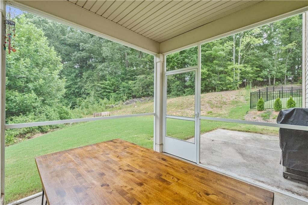 Stick/Site Built at 4604 Fairway Run Drive, Pfafftown NC 27040, photo 47 of 48