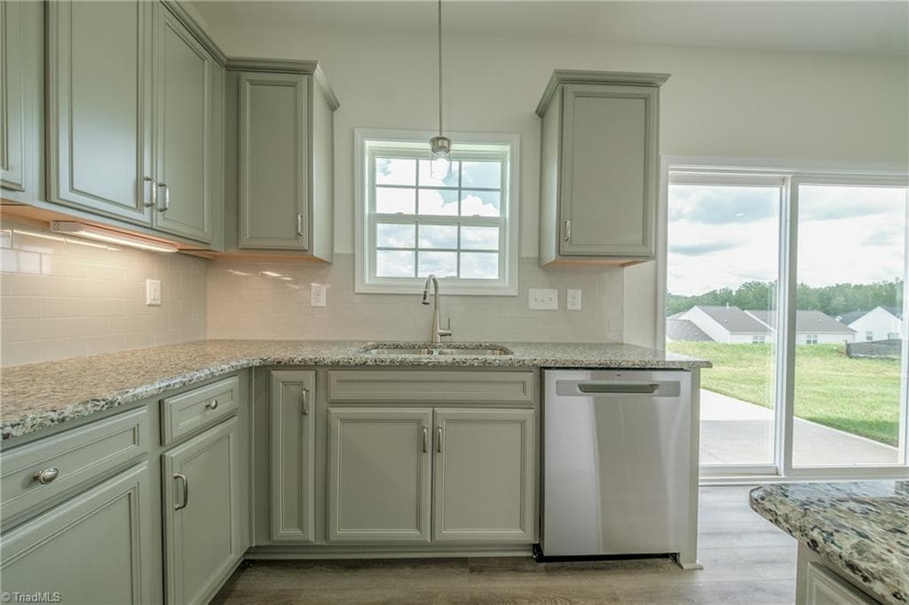 Stick/Site Built at 3707 Contimental Square, Kernersville NC 27284, photo 14 of 33