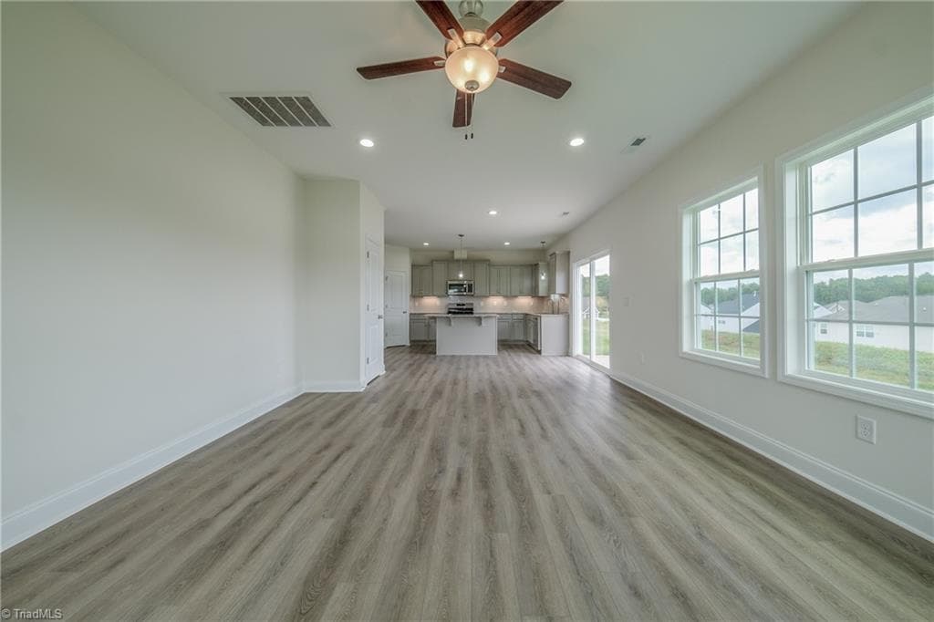 Stick/Site Built at 3707 Contimental Square, Kernersville NC 27284, photo 18 of 33