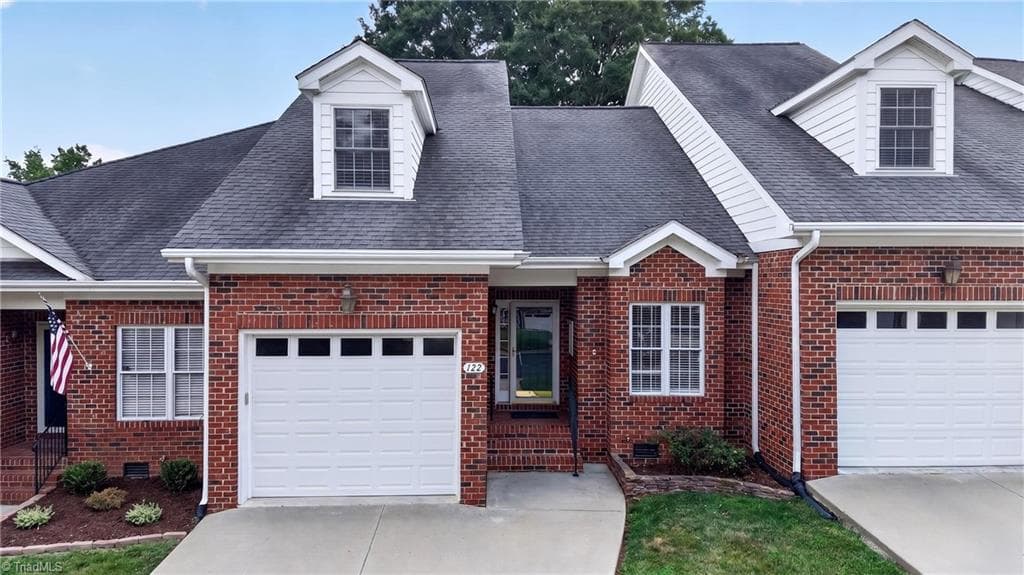 122 Olde Manor Court, Siler City NC 27344