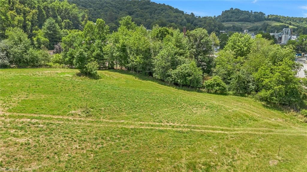 Unimproved Land at TBD N 6th Avenue, West Jefferson NC 28694, photo 6 of 23