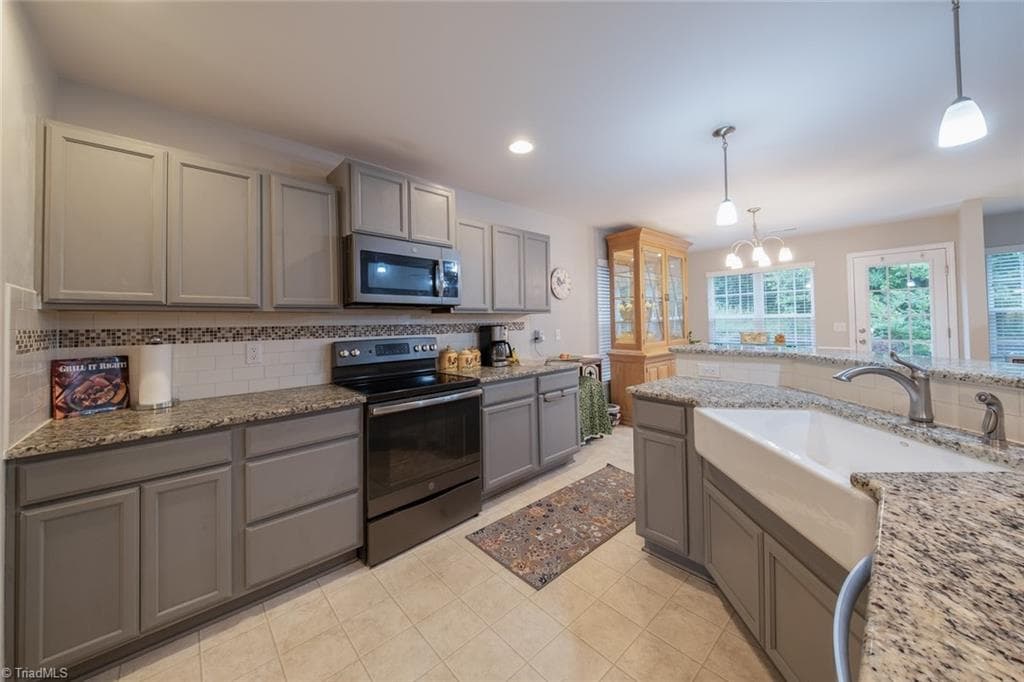 Stick/Site Built at 1460 Land Grove Drive, Kernersville NC 27284, photo 14 of 38