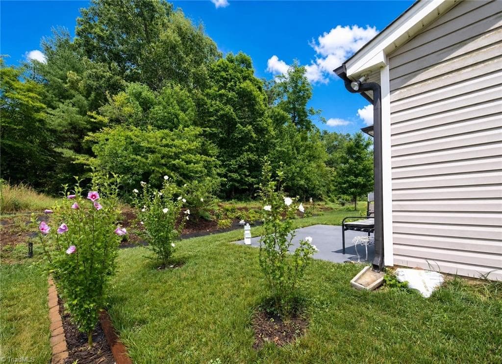 Stick/Site Built at 1460 Land Grove Drive, Kernersville NC 27284, photo 37 of 38