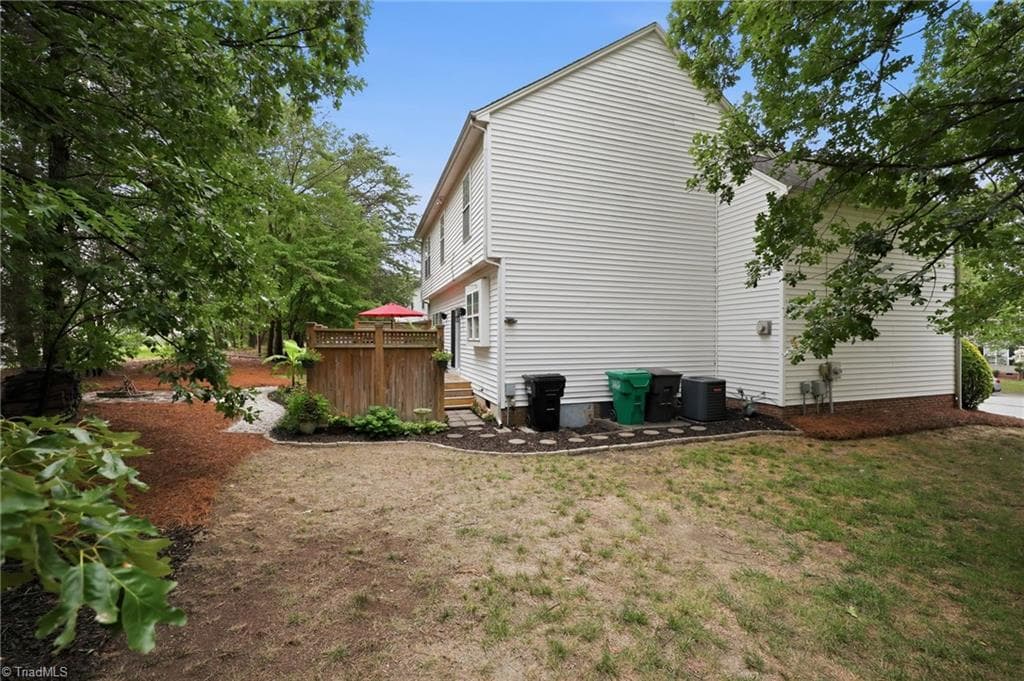 Stick/Site Built at 4020 Maid Marion Court, Jamestown NC 27282, photo 37 of 38