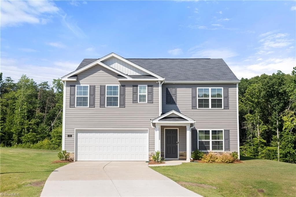 173 Nova Lane, King NC 27021