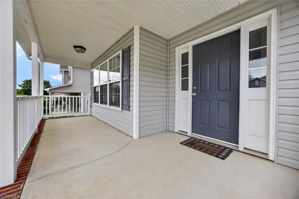 Stick/Site Built at 4820 Lighthouse Court, Winston-Salem NC 27127, photo 6 of 39