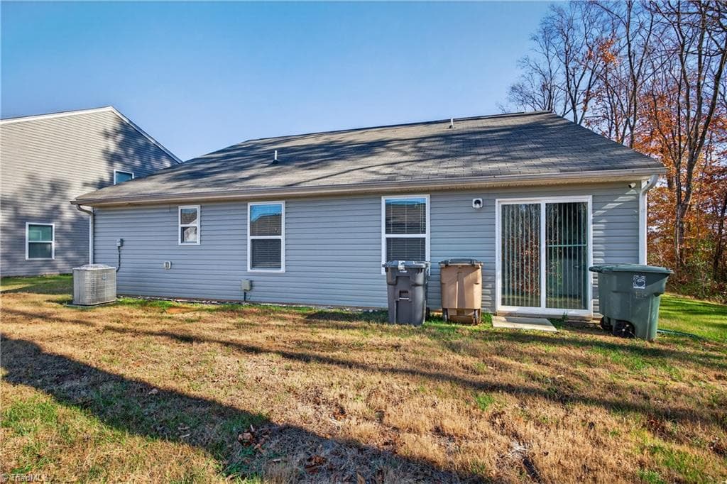 Stick/Site Built at 1 Ord Court, Greensboro NC 27405, photo 26 of 27