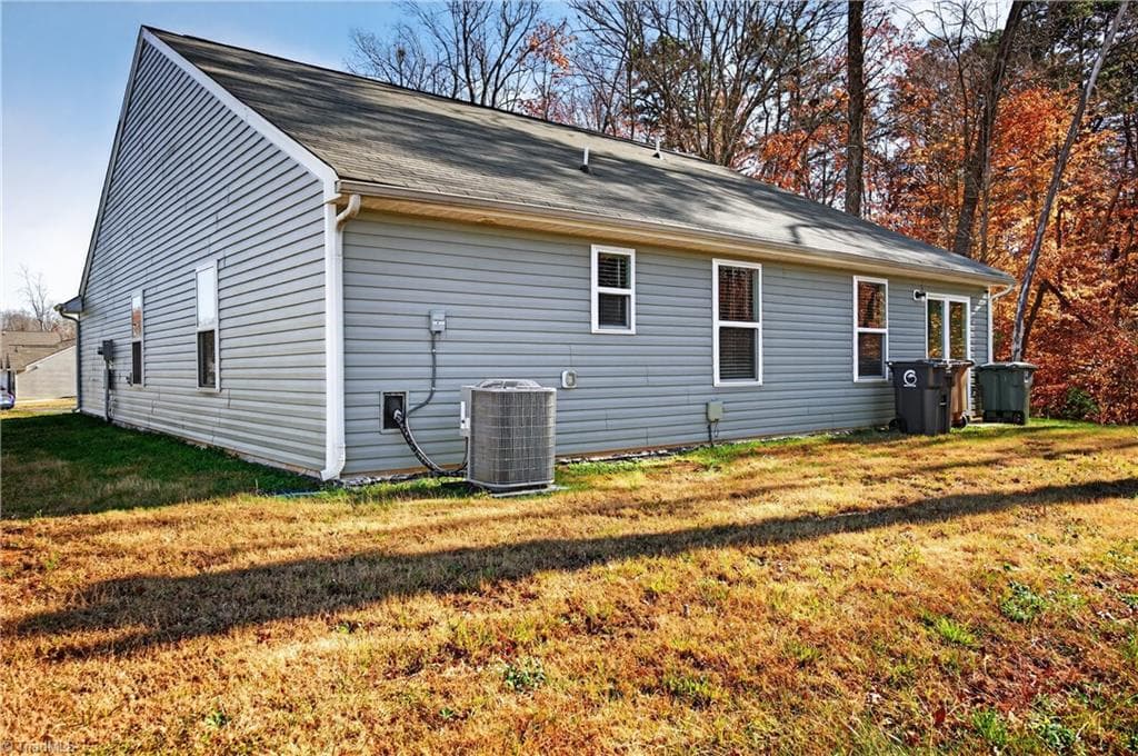Stick/Site Built at 1 Ord Court, Greensboro NC 27405, photo 25 of 27
