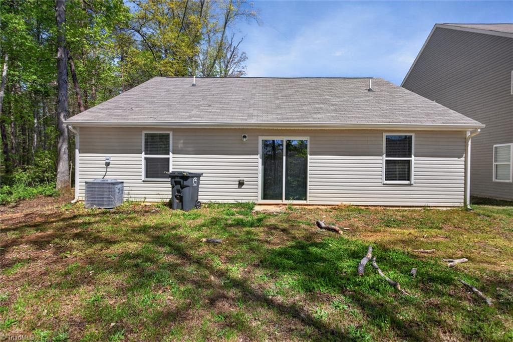 Stick/Site Built at 2231 Balmore Avenue, Greensboro NC 27405, photo 30 of 32