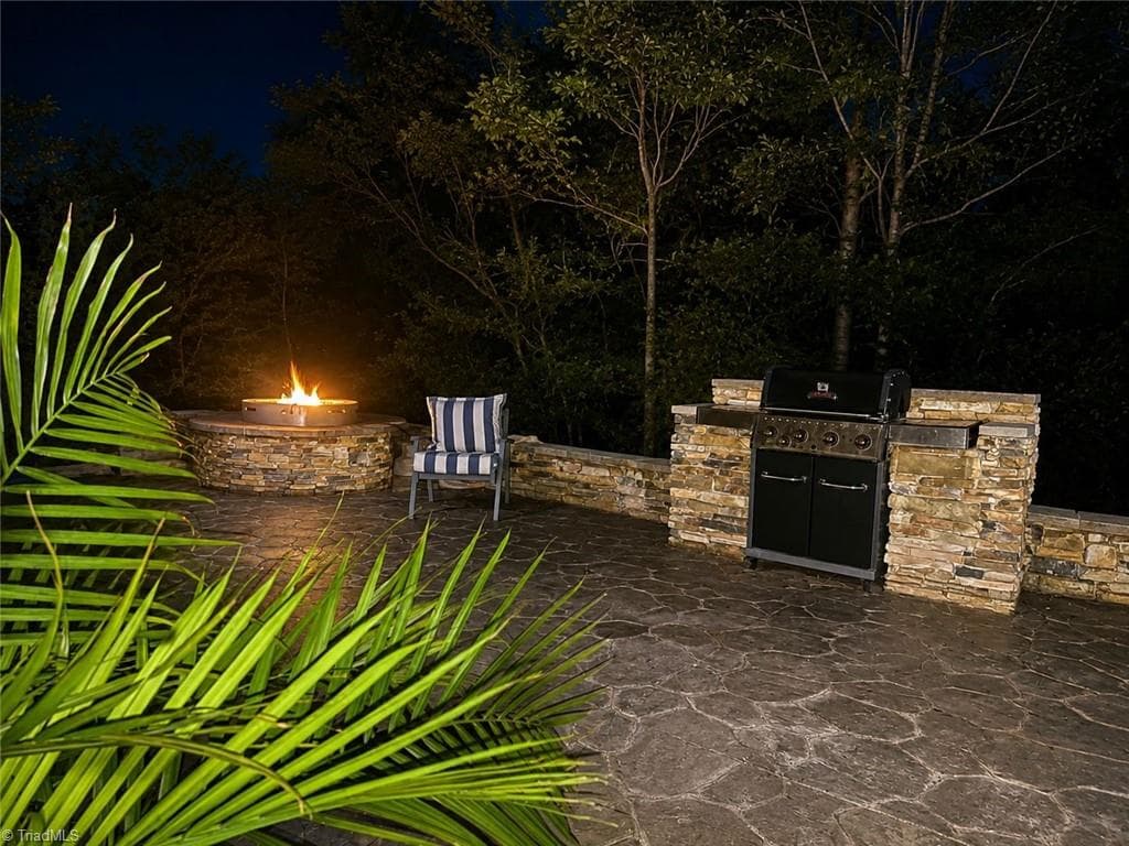 Stick/Site Built at 4617 Dry Creek Court, High Point NC 27265, photo 43 of 49
