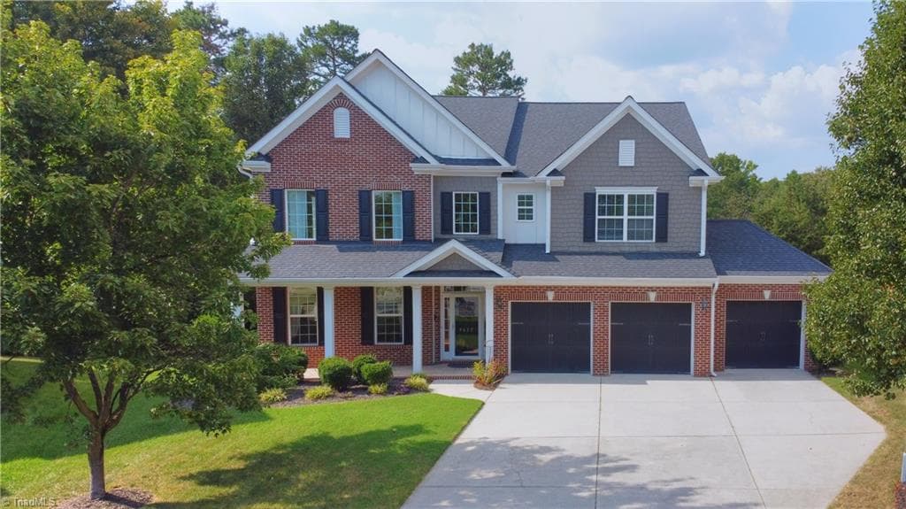 4617 Dry Creek Court, High Point NC 27265
