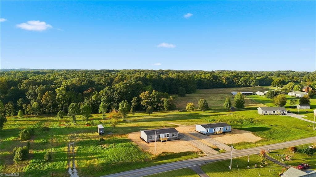 Manufactured Home at 130 Speaks Road, Olin NC 28660, photo 37 of 40