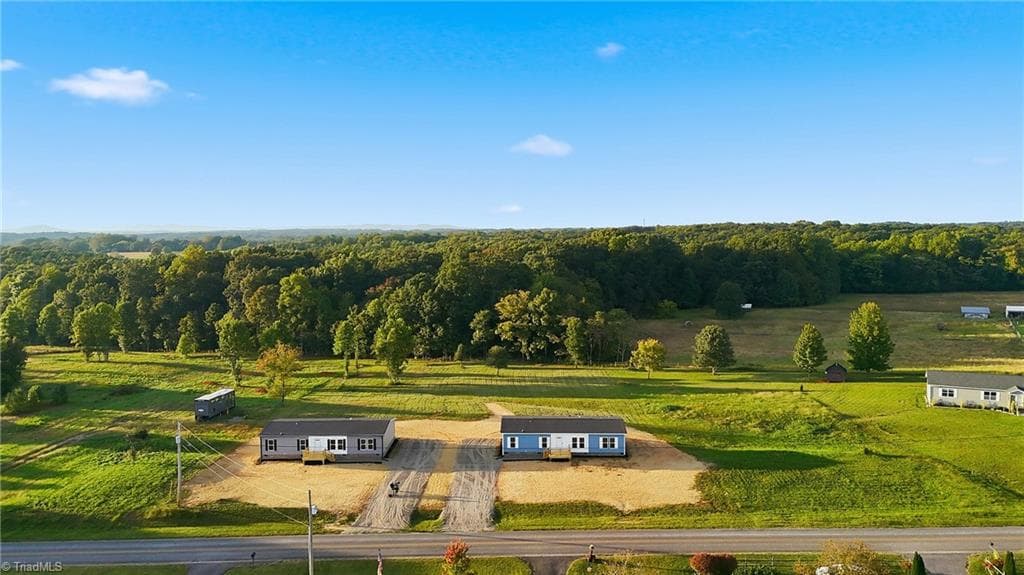 Manufactured Home at 130 Speaks Road, Olin NC 28660, photo 35 of 40