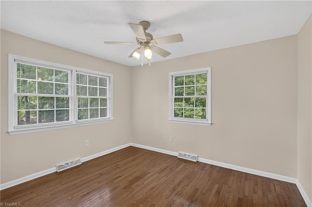 Stick/Site Built at 1116 Cranbrook Way, Asheboro NC 27205, photo 18 of 40