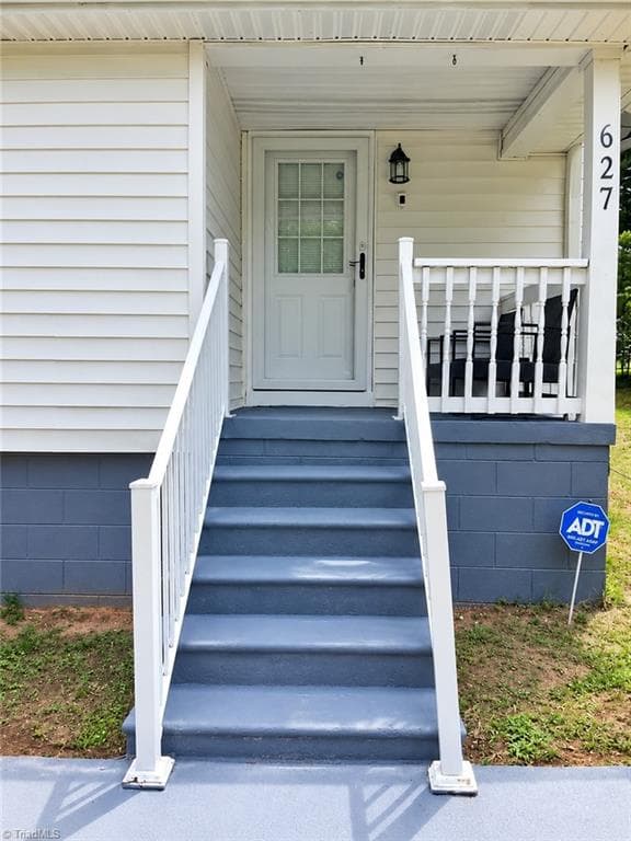 Stick/Site Built at 627 Dailey Street, Burlington NC 27217, Burlington, photo 2 of 25