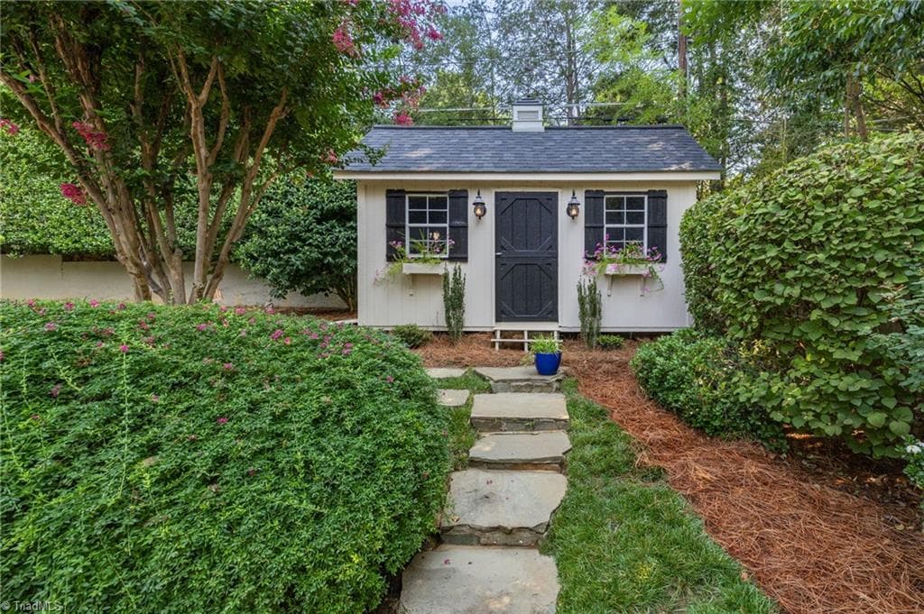 Stick/Site Built at 716 Dover Road, Greensboro NC 27408, photo 41 of 50