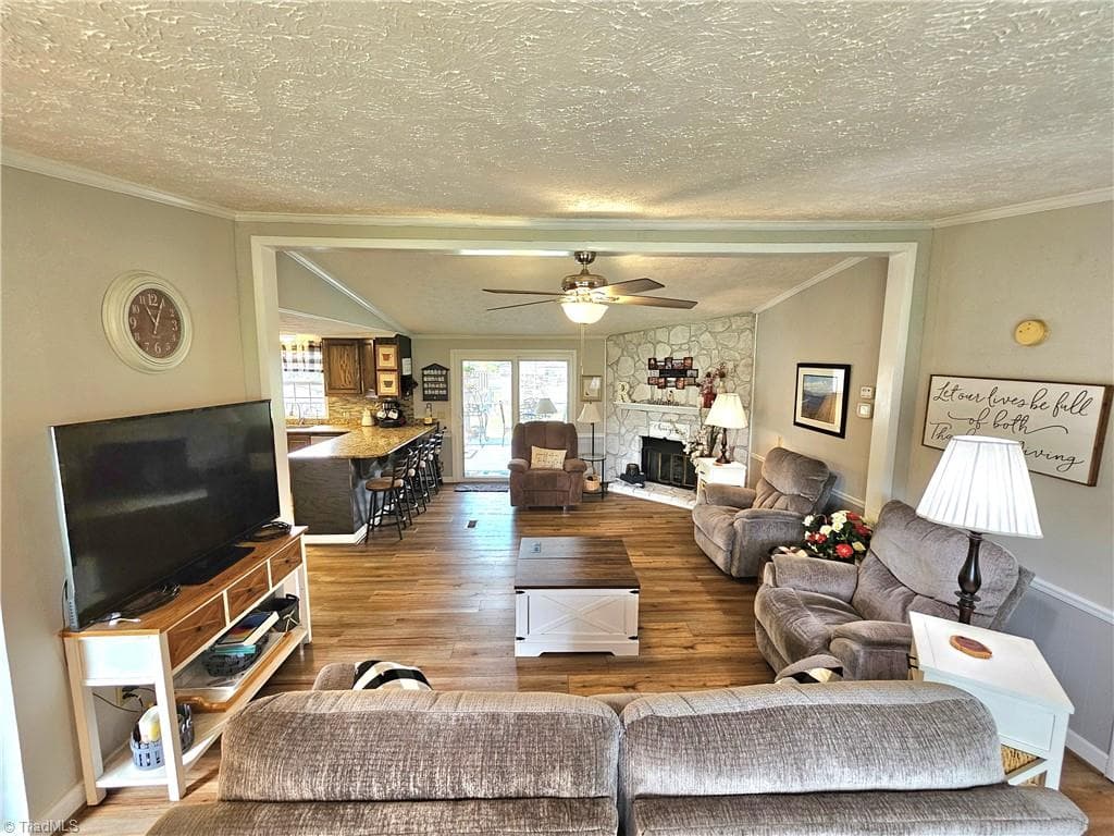 Manufactured Home at 734 Pinehaven Drive, New London NC 28127, New London, photo 14 of 44