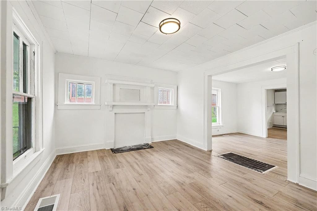 Stick/Site Built at 1306 Forrest Street, High Point NC 27262, photo 11 of 27