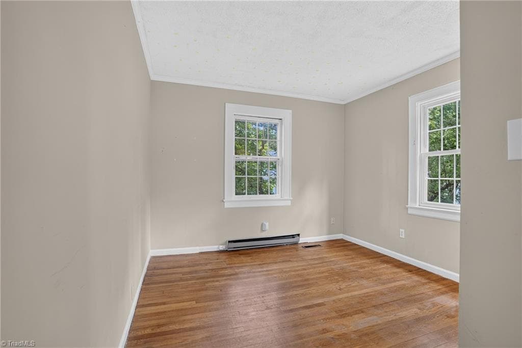 Quadruplex at 1806 Walker Avenue, Greensboro NC 27403, photo 26 of 31