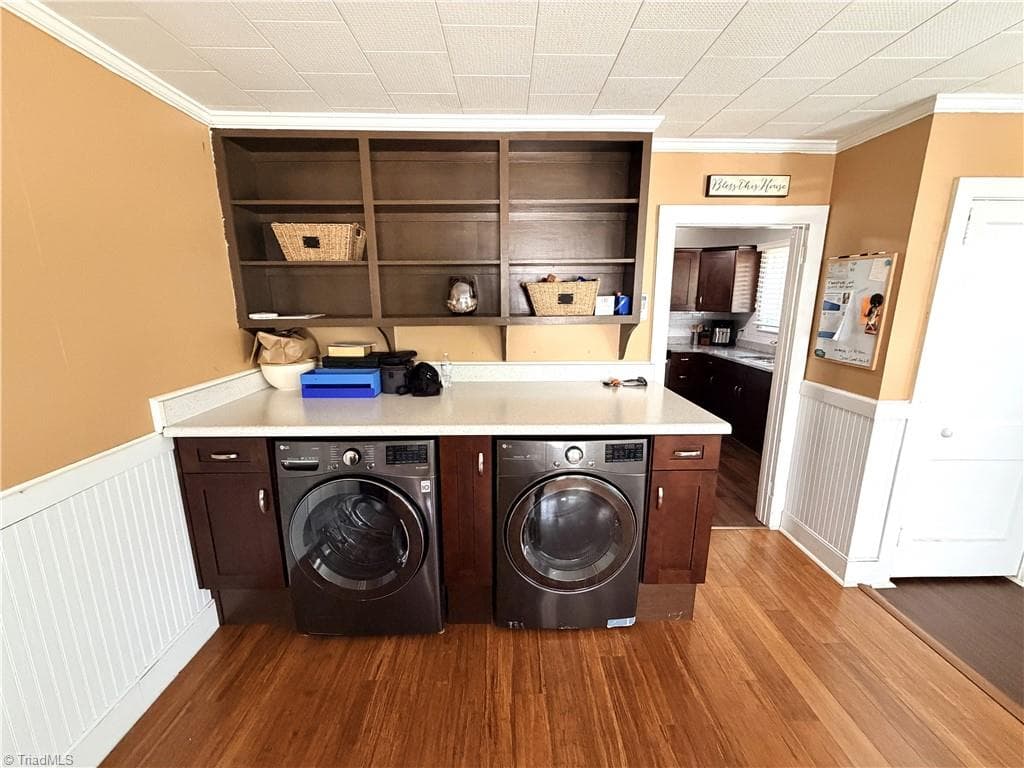 Stick/Site Built at 506 E Farriss Avenue, High Point NC 27262, photo 13 of 26