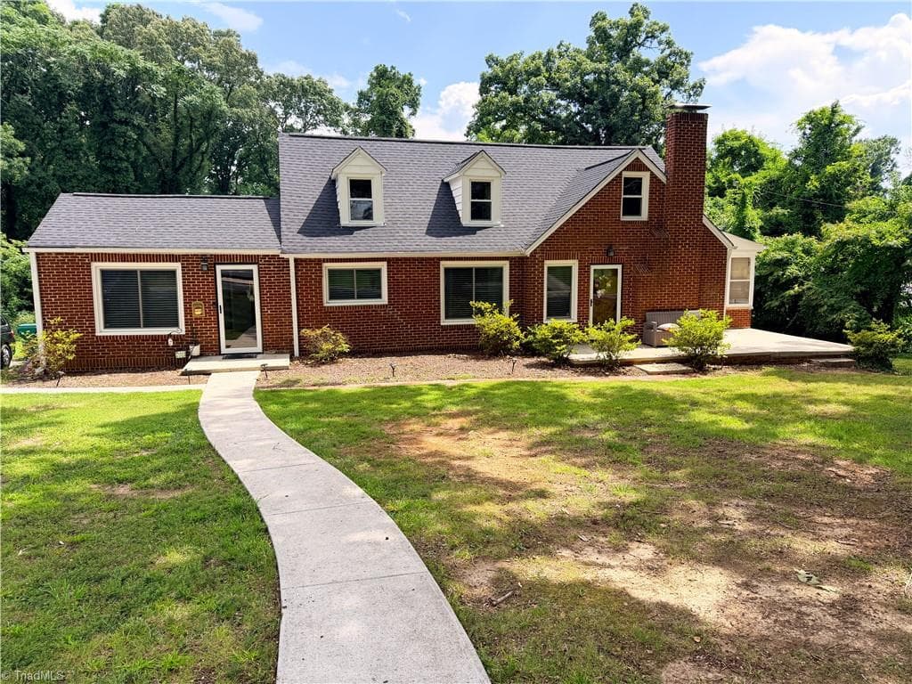 506 E Farriss Avenue, High Point NC 27262