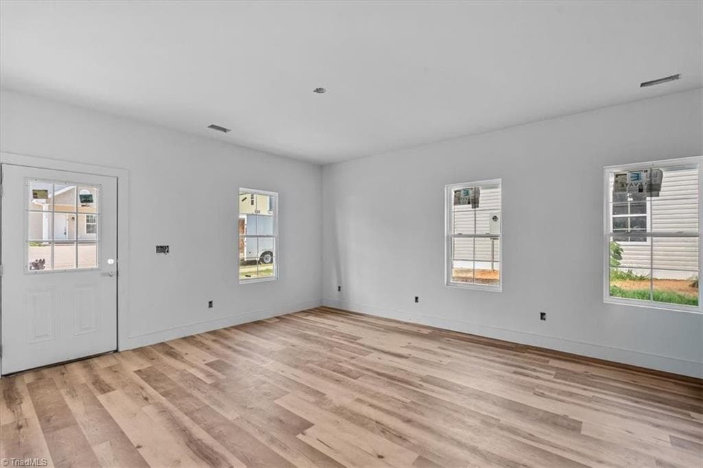 Stick/Site Built at 814 Vail Avenue, High Point NC 27260, High Point, photo 11 of 54