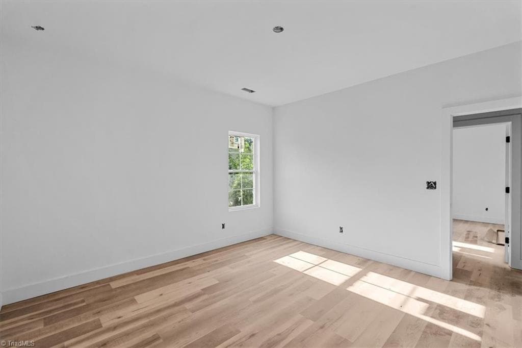 Stick/Site Built at 814 Vail Avenue, High Point NC 27260, High Point, photo 27 of 54