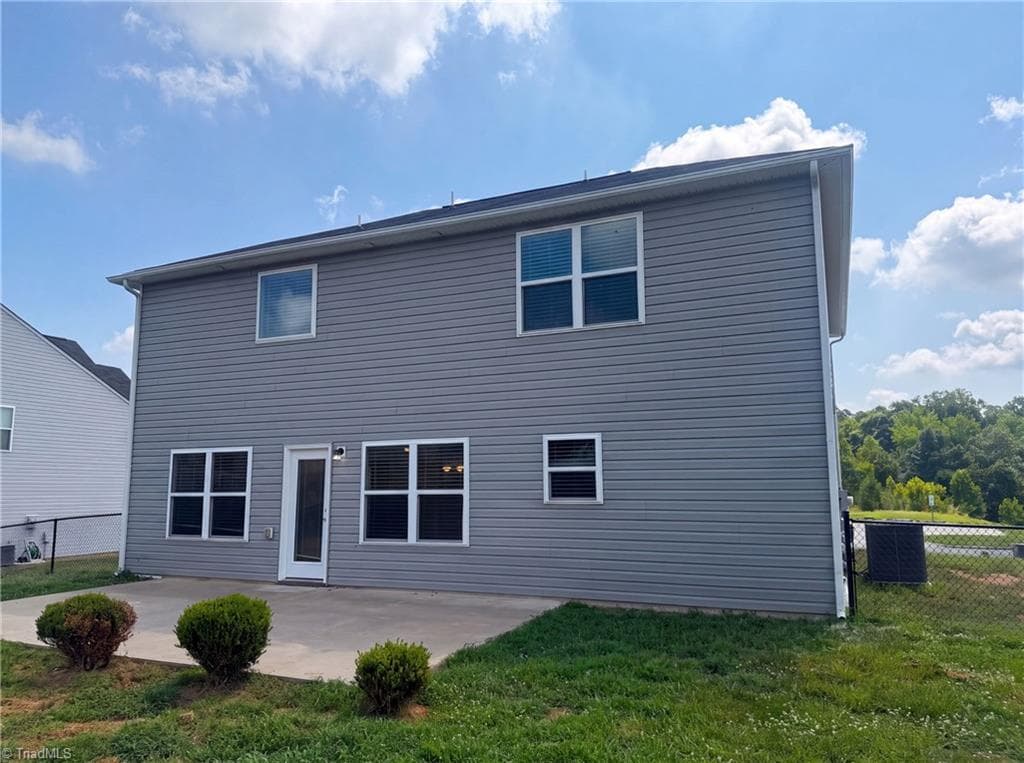 Stick/Site Built at 1134 Aster Way, Burlington NC 27215, Burlington, photo 5 of 22