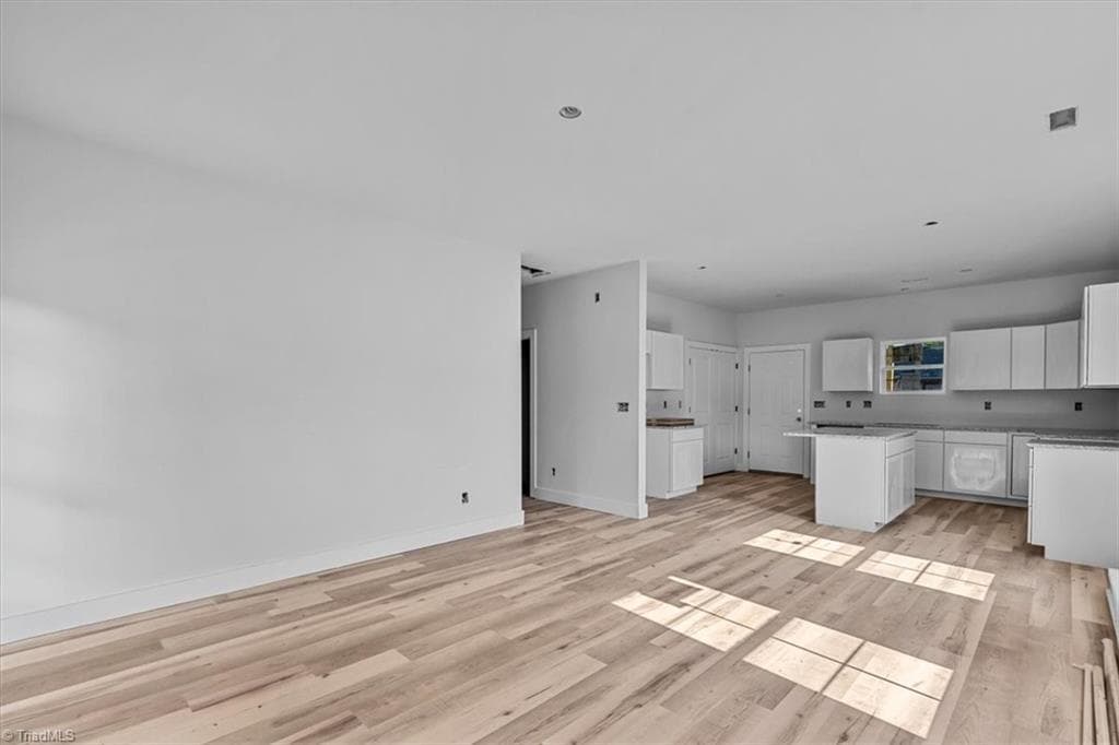 Stick/Site Built at 816 Vail Avenue, High Point NC 27260, High Point, photo 11 of 64