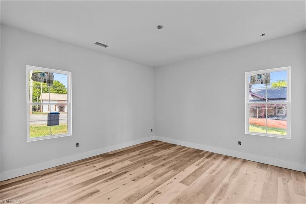 Stick/Site Built at 816 Vail Avenue, High Point NC 27260, High Point, photo 31 of 64