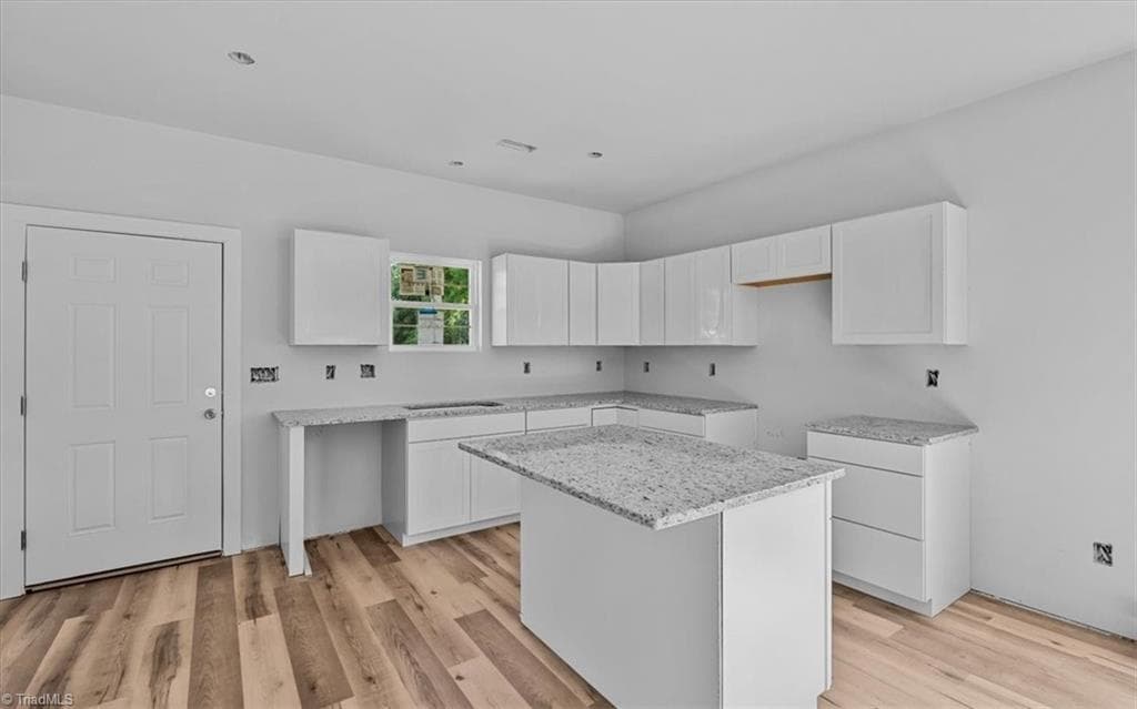 Stick/Site Built at 816 Vail Avenue, High Point NC 27260, High Point, photo 21 of 64