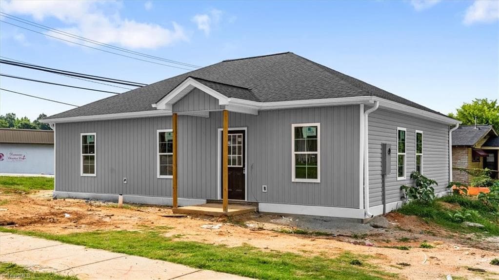 Stick/Site Built at 816 Vail Avenue, High Point NC 27260, High Point, photo 7 of 64