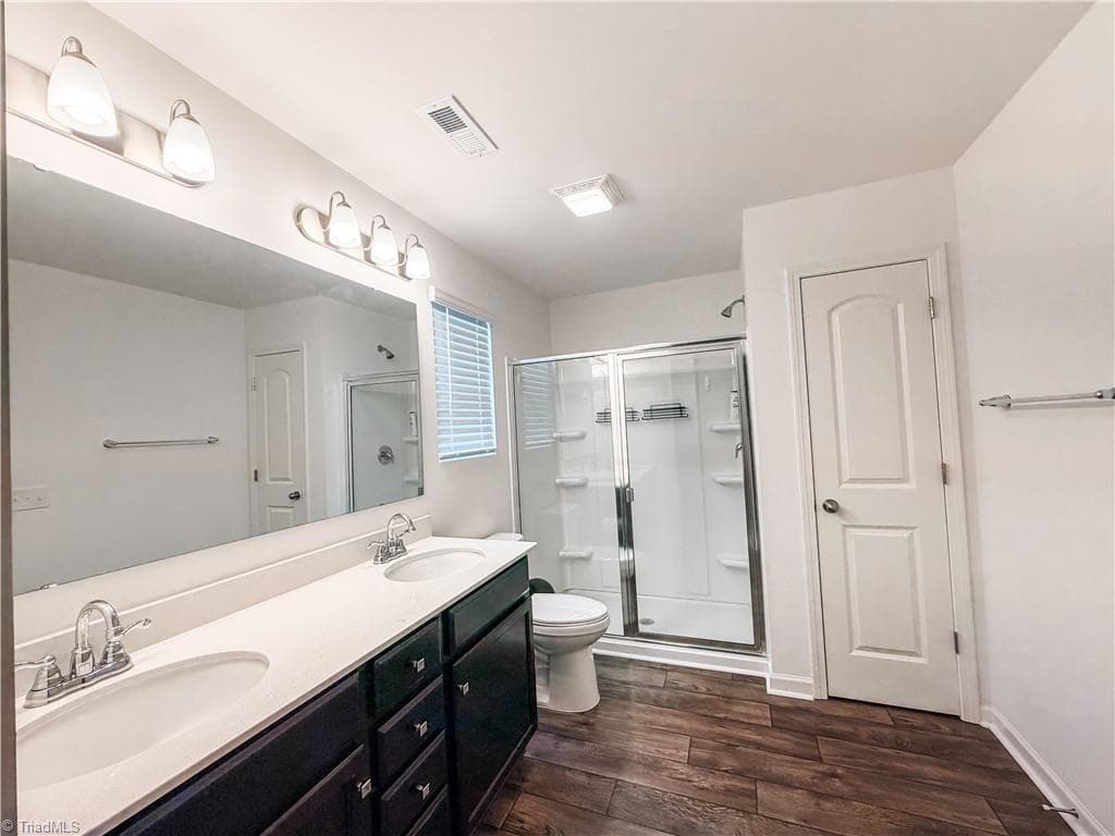 Stick/Site Built at 3138 Highlander Point, Greensboro NC 27405, photo 20 of 31