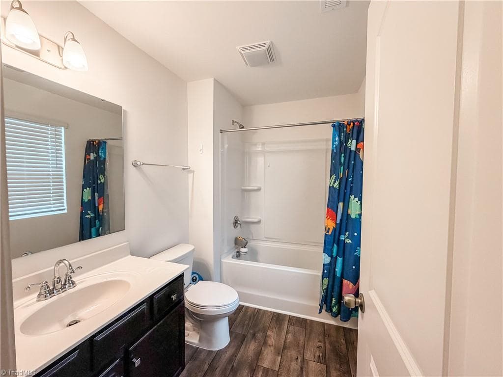Stick/Site Built at 3138 Highlander Point, Greensboro NC 27405, photo 25 of 31